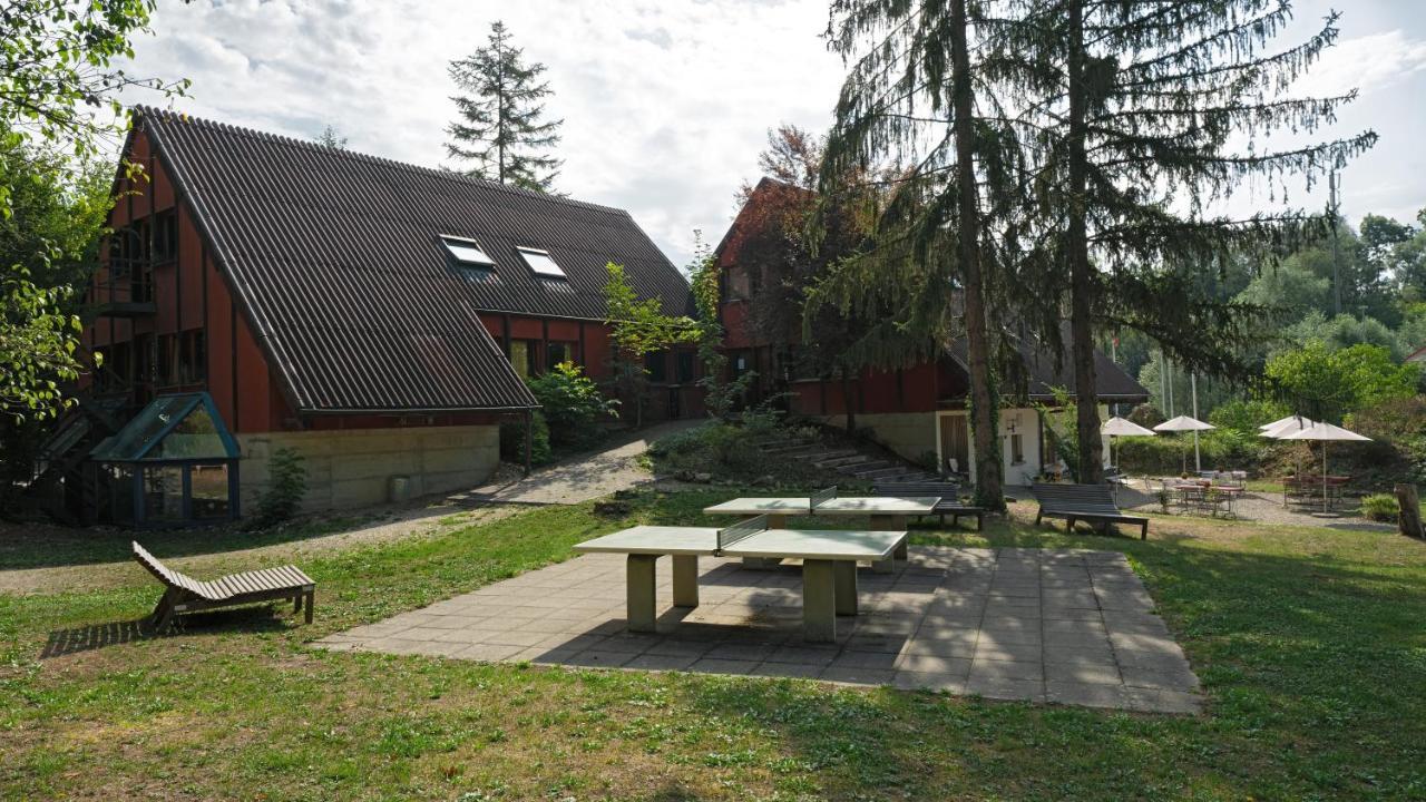 Delemont Youth Hostel מראה חיצוני תמונה